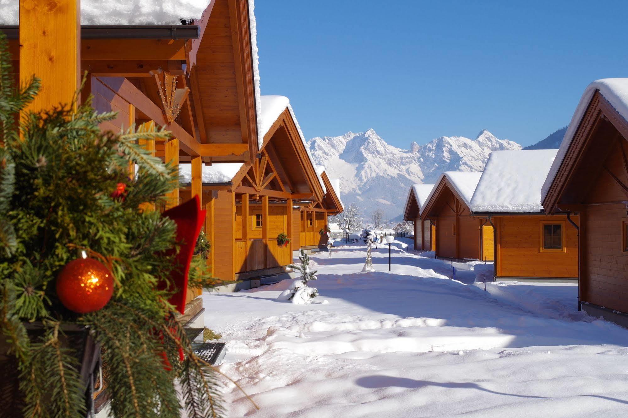 Chaletdorf Zellersee Maishofen Exterior foto